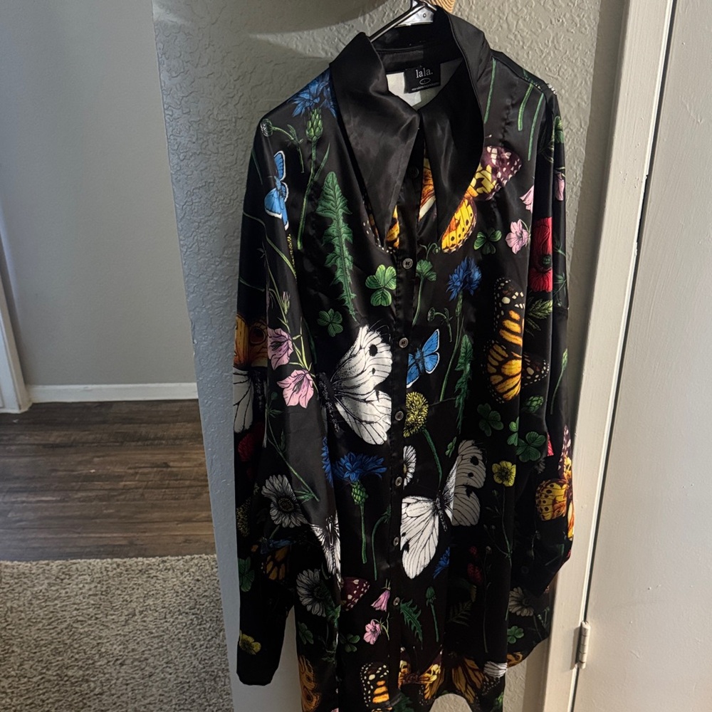 Dressed in LALA Black posh satin play suit in folklore florals